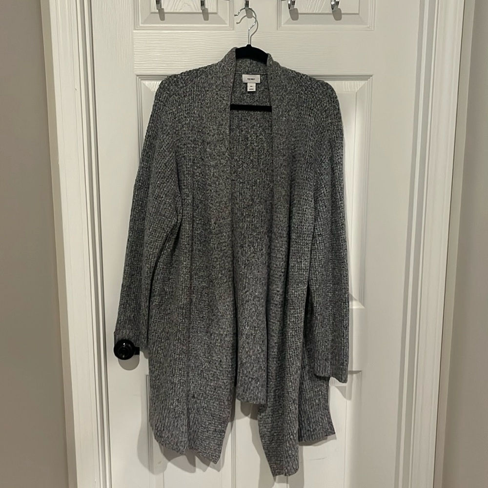 Old Navy Grey Sweater XXL